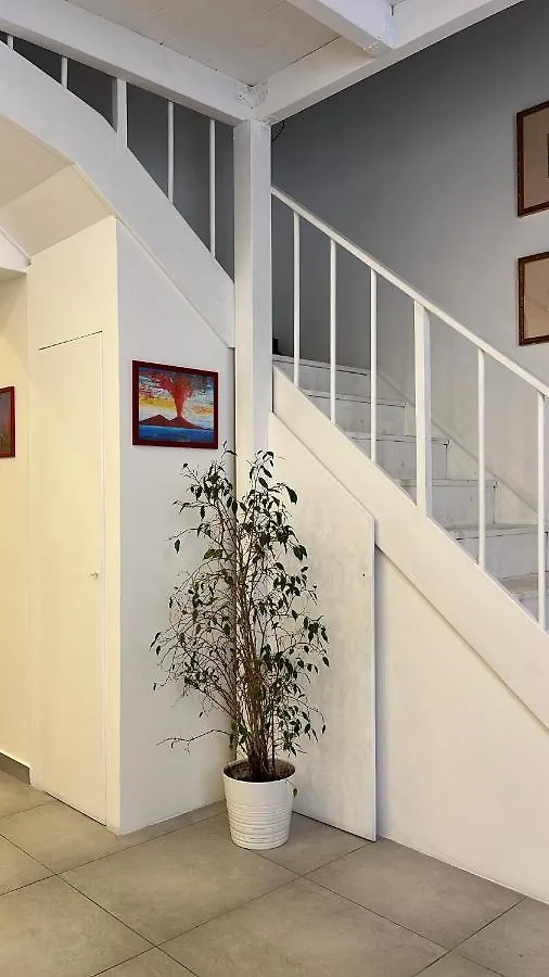 San Genna Pienzace Tu Apartment Νάπολη