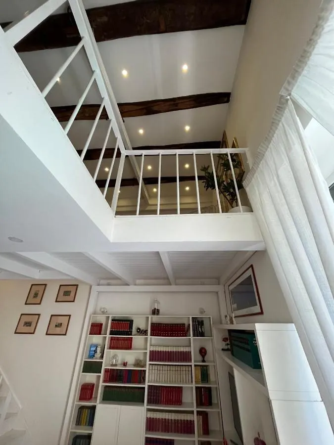 San Genna Pienzace Tu Apartment Νάπολη